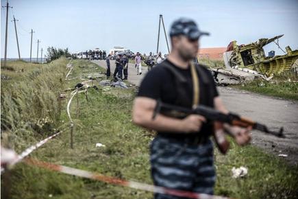 MH17 jet was hit by missile shrapnel: Report